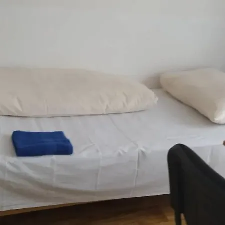 Capsule hotel Ubytovna Plzen Plzen